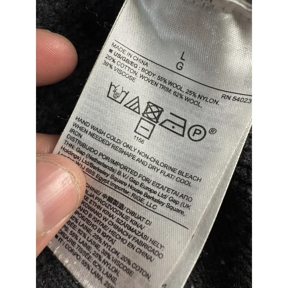 Banana Republic please refer